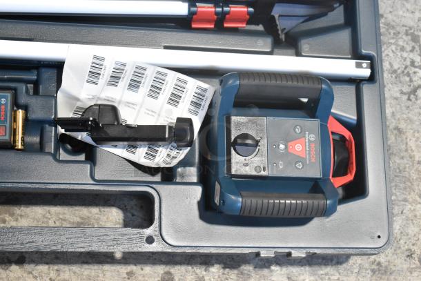Bosch GRL1000-20HV Self-Leveling Rotary Laser Level in Hard Case. - Image 5 of 12