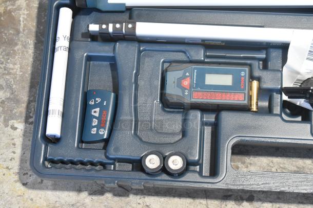 Bosch GRL1000-20HV Self-Leveling Rotary Laser Level in Hard Case. - Image 6 of 12