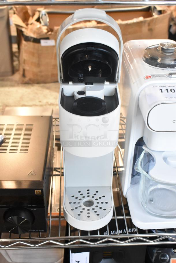 Keurig Countertop Single Cup Coffee Maker. 120 Volts, 1 Phase. - Image 5 of 10