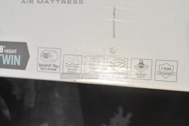 BRAND NEW SCRATCH AND DENT! Dura Bean Deluxe Twin Size Inflatable Mattress - Image 4 of 5
