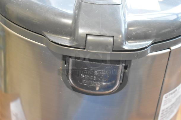 tiger JNP-S10U Countertop Rice Cooker. 120 Volts, 1 Phase. - Image 9 of 11