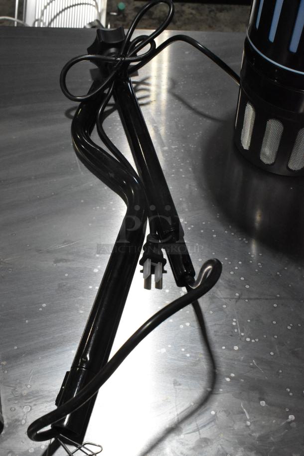 DynaTrap DT1260 Bug Zapper. 120 Volts, 1 Phase. - Image 5 of 8