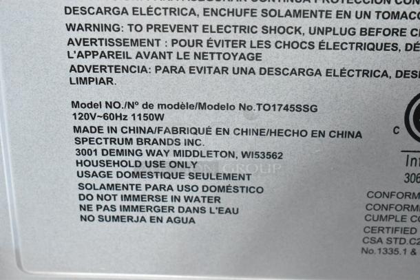 Black & Decker TO1745SSG Countertop Toaster Oven. 120 Volts, 1 Phase. - Image 7 of 7