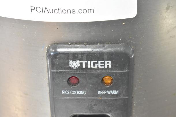 Tiger JNP-S18U Countertop Rice Cooker. 120 Volts, 1 Phase. - Image 3 of 9