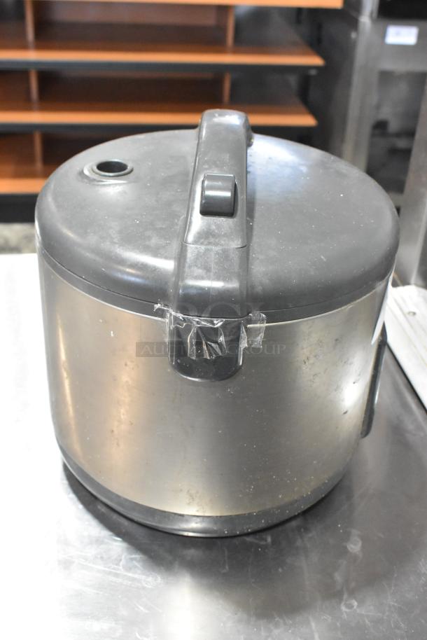 Tiger JNP-S18U Countertop Rice Cooker. 120 Volts, 1 Phase. - Image 5 of 9