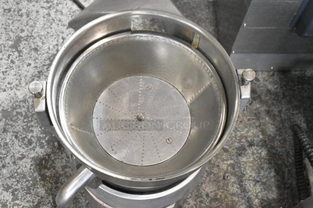 Santos Stainless Steel Countertop Juicer. 220-240 Volts, 1 Phase. - Image 5 of 10