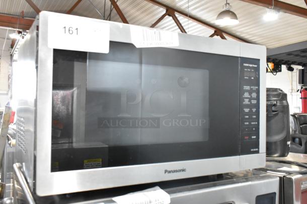 Panasonic Metal Countertop Microwave Oven w/ Plate. - Image 2 of 9