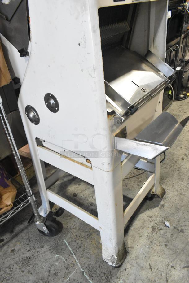 Oliver 797-32NC Metal Commercial Floor Style Bread Loaf Slicer. 115 Volts, 1 Phase. - Image 7 of 9