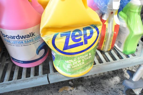 ALL ONE MONEY! Tier Lot of Various Items Including Boardwalk Hand Soap Refill, Paper Towel Dispenser, Lysol Bleach Cleaner. - Image 3 of 6