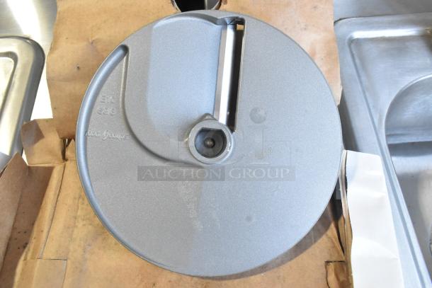 BRAND NEW SCRATCH AND DENT! Robot Coupe 29334W 3/8" Slicing Disc - Image 1 of 5