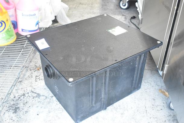 BRAND NEW SCRATCH AND DENT! Ashland PolyTrap 4815 30 lb. Grease Trap with Threaded Connections - Image 3 of 4