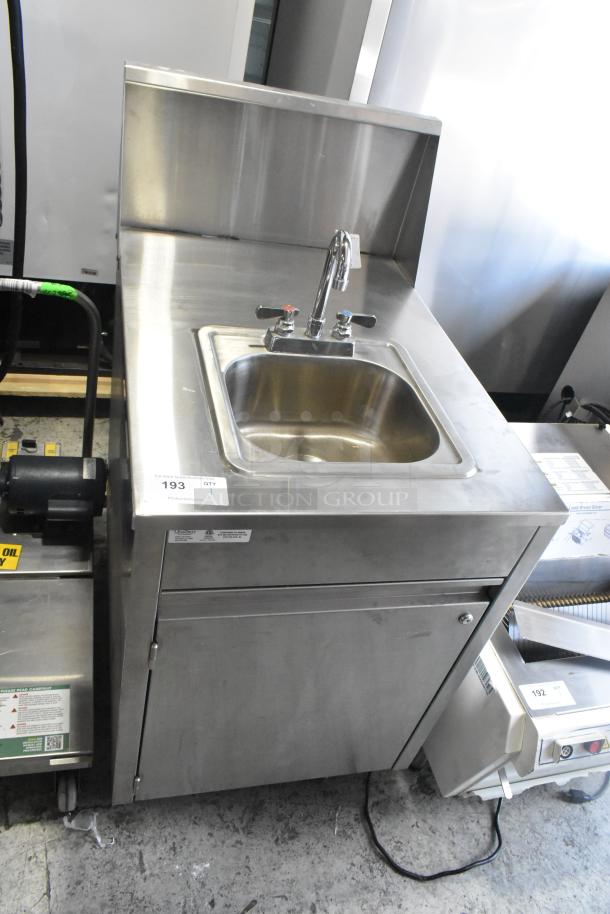 QualServ WMSC24MS Stainless Steel Commercial Portable Sink on Commercial Casters. - Image 2 of 7