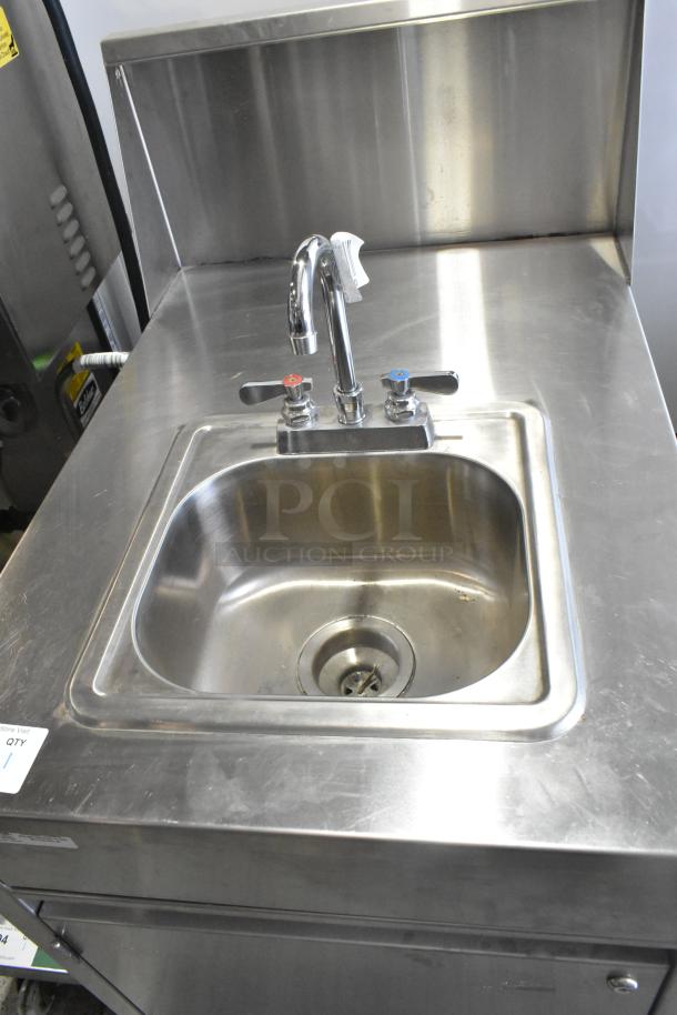 QualServ WMSC24MS Stainless Steel Commercial Portable Sink on Commercial Casters. - Image 4 of 7