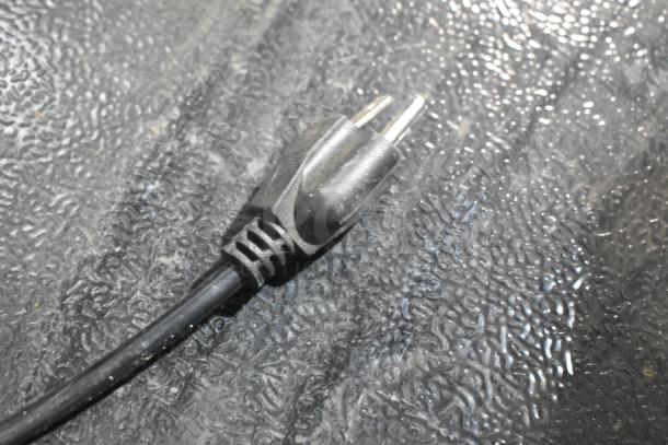 Igloo IRF32BK Mini Cooler. 115 Volts, 1 Phase. - Image 7 of 7