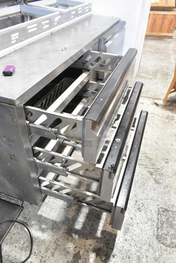 Silver King SKPZ72D Stainless Steel Commercial Pizza Prep Table w/ 5 Drawers. 115 Volts, 1 Phase. - Image 4 of 7