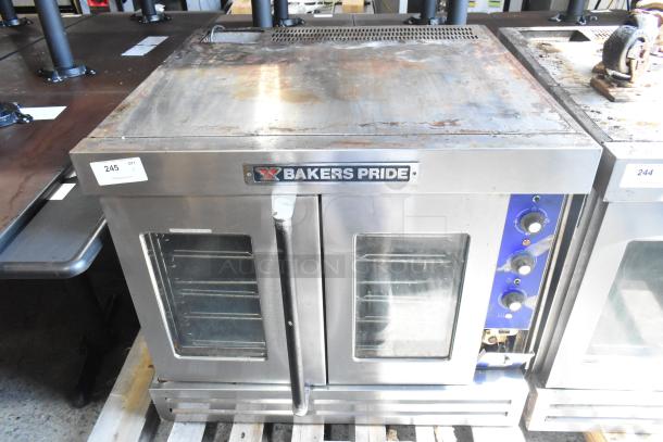Bakers Pride Cyclone Stainless Steel Commercial Natural Gas Powered Full Size Convection Oven w/ View Through Doors, Metal Oven Racks, Thermostatic Controls. - Image 1 of 7