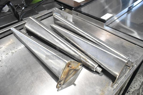 2018 Blodgett BDO-100-G-ES Stainless Steel Commercial Natural Gas Powered Full Size Convection Oven w/ View Through Doors, Thermostatic Controls and Metal Legs. - Image 4 of 9