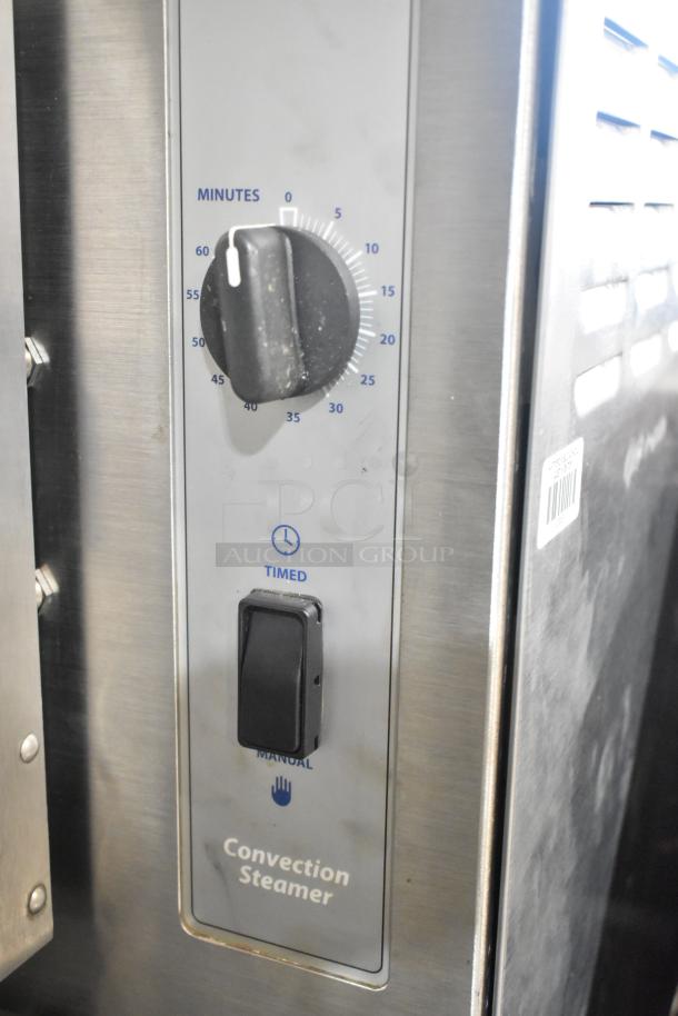 Cleveland 24CGM200 Stainless Steel Commercial Natural Gas Powered 2 Deck Steam Cabinet. - Image 3 of 8