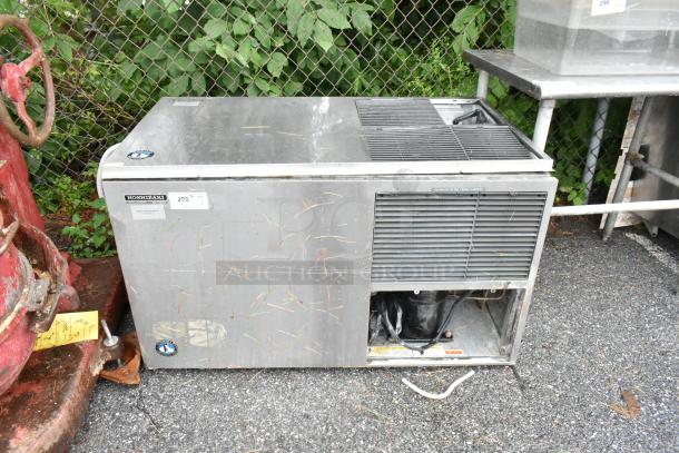 Hoshizaki KM-1300SAF Stainless Steel Commercial Ice Head. - Image 1 of 10