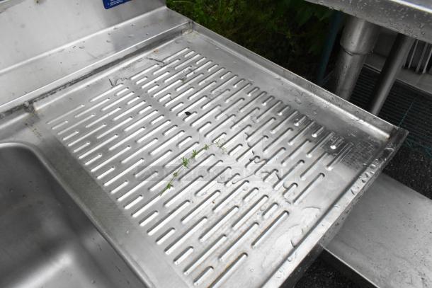 LaCrosse Stainless Steel 4 Bay Sink w/ Dual Drain Boards, 2 Faucets and Handles. - Image 7 of 8
