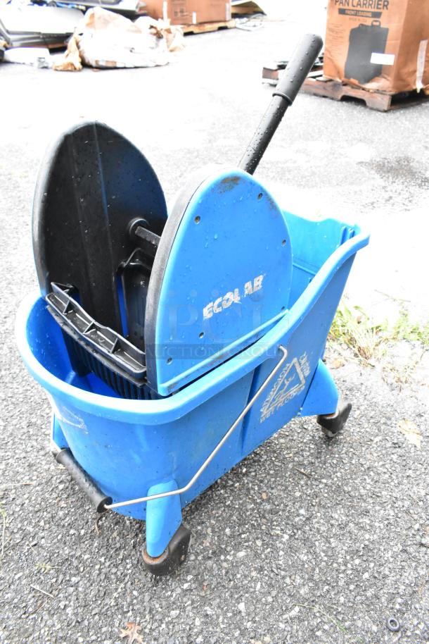 Ecolab Blue Poly Mop Bucket on Commercial Casters. - Image 3 of 3