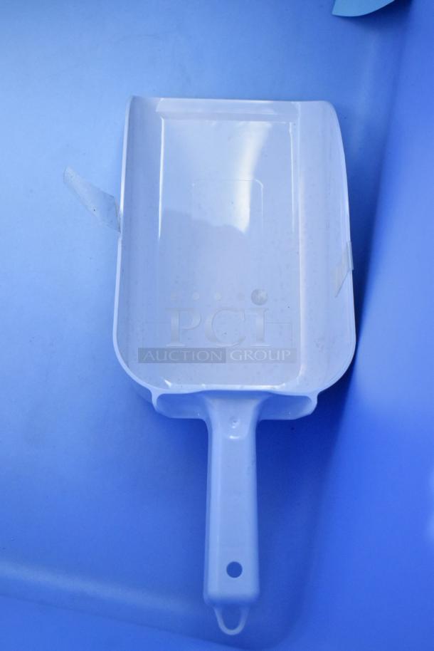 BRAND NEW SCRATCH AND DENT! Ice-O-Matic B42PS Ice Storage Bin - 351 lb. - Image 6 of 7