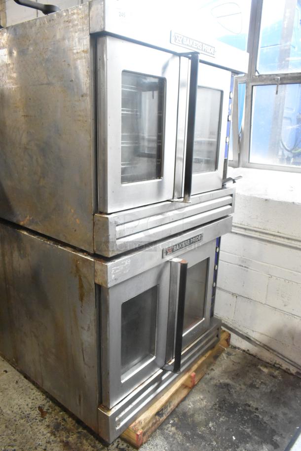 2 Bakers Pride Cyclone Stainless Steel Commercial Natural Gas Powered Full Size Convection Oven w/ View Through Doors, Metal Oven Racks, Thermostatic Controls. 2 Times Your Bid! - Image 2 of 8