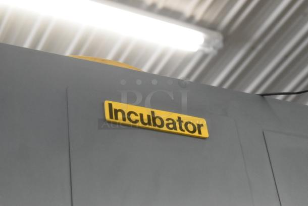 Thermo 3920 single door incubator with "Incubator" label, 120V, 1-phase, gray metal. Ideal for commercial use.