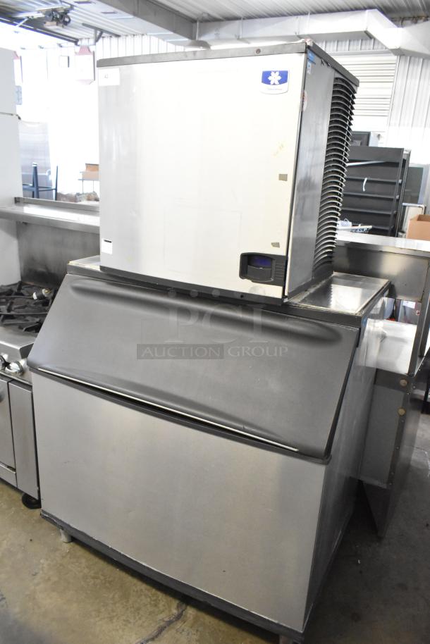 Manitowoc IY1106A-261 stainless steel commercial ice head on bin. 208-230 volts, 1 phase. Clean, durable design.