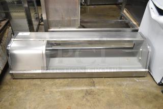 Sakura Metal Commercial Refrigerated Display Case, countertop model, 115 volts, 1 phase, glass front, good condition.