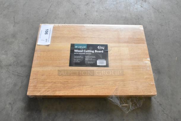 Brand new Choice 407WCB1812 wood cutting board, 18"x12"x1 3/4", squared edges, slight scratch and dent, original packaging.