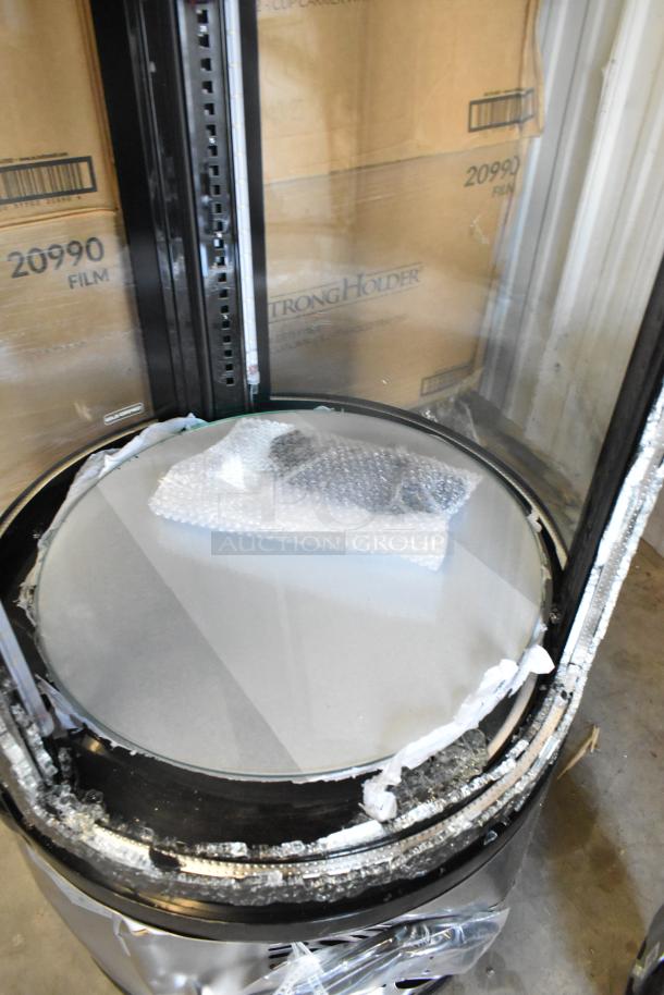 Brand new KoolMore CDUR-3C bakery display case. Features broken glass; 19 in., 115 Volts, 1 Phase. Scratch and dent item.