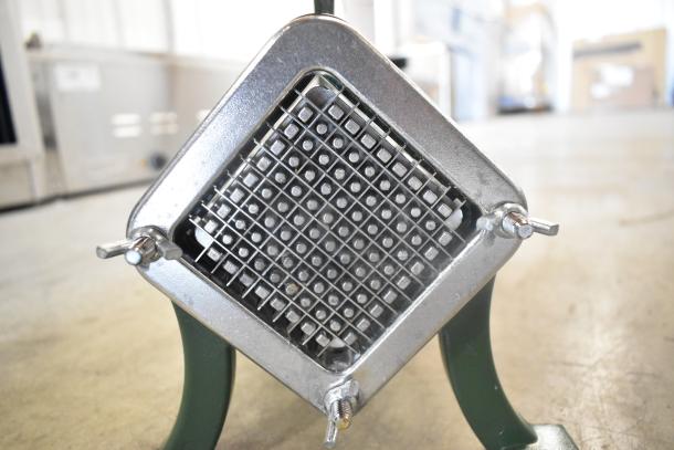 BRAND NEW SCRATCH AND DENT! Garde Metal Vegetable Cutter, durable metal construction, grid blade, minor cosmetic imperfections.