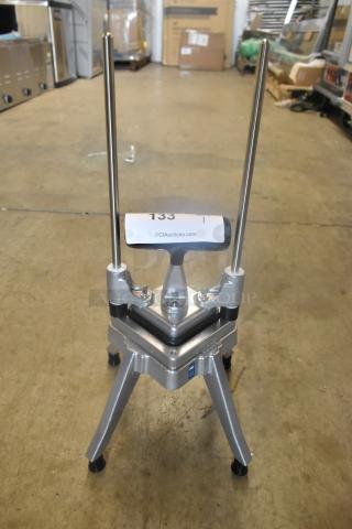 BRAND NEW Choice 40725D 1/4" Vegetable Dicer. Scratch and dent condition; sturdy metal frame; PCI Auctions tag visible.