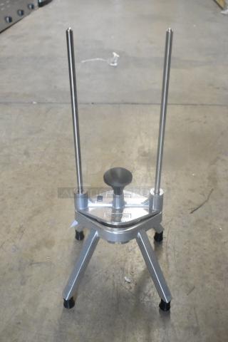 Brand new Choice 4078WDG 8-section fruit/vegetable wedge cutter, silver finish, with minor scratches and dents.