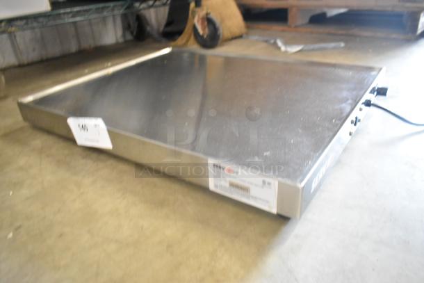 Brand new 2025 ServIt 423HSW2024 24" stainless steel heated shelf warmer, 120V, 1 phase. Scratch and dent condition.