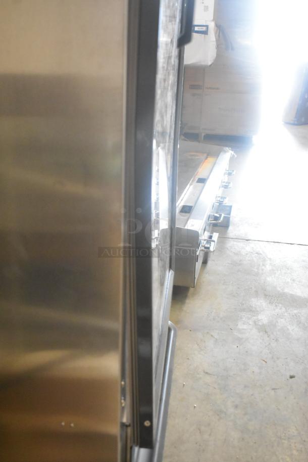 Brand new Metro C519-PFC-U proofing cabinet with scratches and dents. Non-insulated, on commercial casters, 120V, 1 phase.
