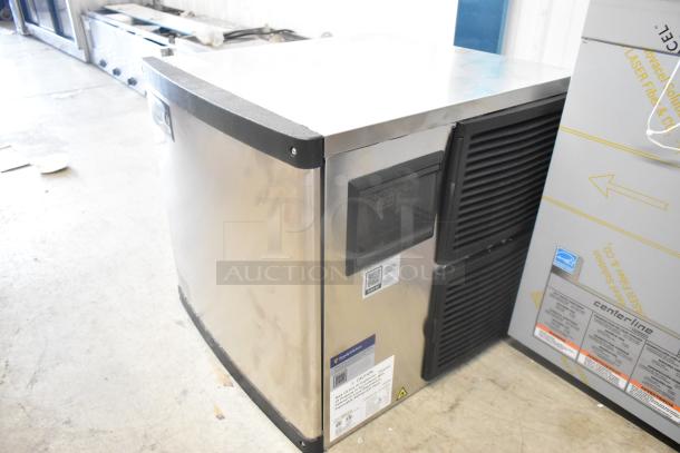Brand new Avantco 194MCF322A Ice Machine, 344 lb. capacity, 115 Volts, 1 Phase. Stainless exterior, control panel.