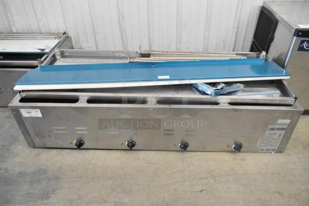 BRAND NEW SCRATCH AND DENT Avantco 177STE4SA stainless steel four-pan open well steam table with undershelf, 120V, 1 phase.