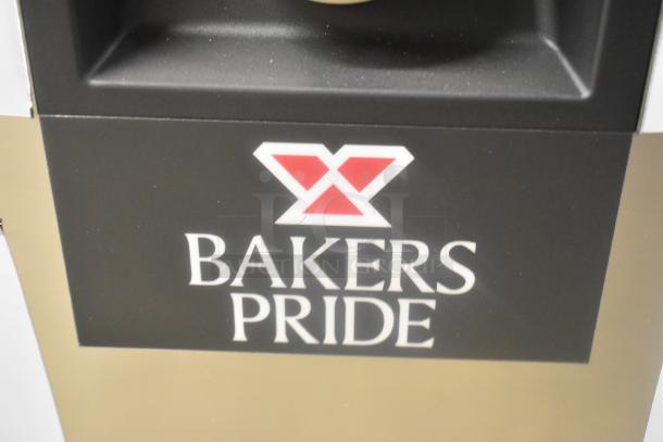 Bakers Pride AEHE061R stainless steel commercial combi convection oven, brand new scratch and dent, 208V, 3 phase.