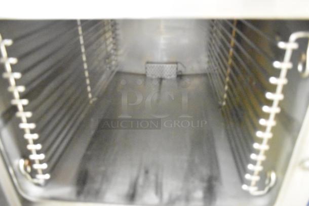 Cleveland 21CET8 SteamCraft Ultra 3 stainless steel steam cabinet interior. Commercial, single deck, 208V, 3-phase.