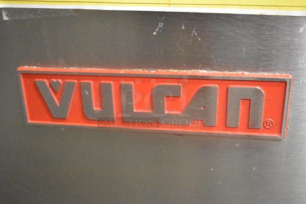 Vulcan VHX24G-AAP stainless steel commercial steam cabinet, natural gas powered, 2 decks, 270,000 BTU.