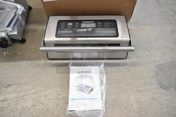 BRAND NEW VacPak-It 186VSM12PRO Vacuum Sealer, 12" Seal Bar, Cutter, Roll Holder, 120V, 1 Phase, with manual.