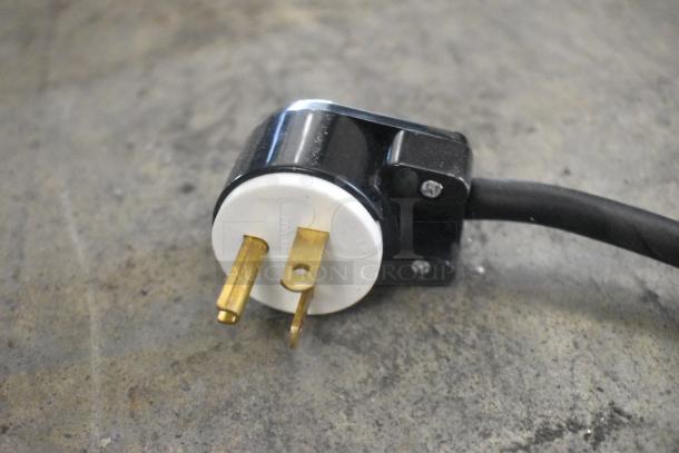 Power plug for Avantco 177PBD3 cappuccino/hot chocolate machine. Brand new, 120 volts, 1 phase connection.