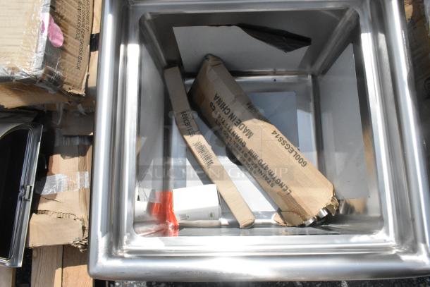 BRAND NEW Regency 600S11818 23" stainless steel sink, 16-gauge, single compartment, galvanized legs, 18"x18"x14" bowl.