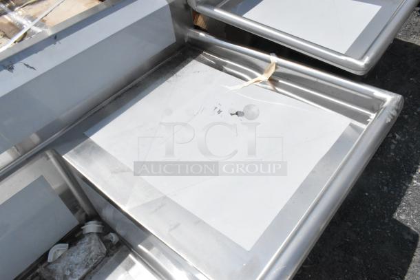 Regency 600S3242424R stainless steel 3 bay sink, right drain board, scratch and dent, no legs, brand new condition.