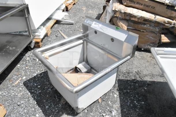 Brand new Steelton 23.5" 18-gauge stainless steel sink, 18"x18"x12" bowl, scratch and dent condition, no drainboard.