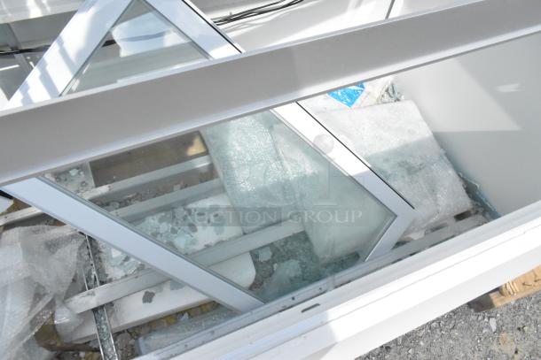 Avantco 193BCFD72W dry bakery display case with broken glass. White, LED lighting, 70 7/8", 120V, 1 phase.