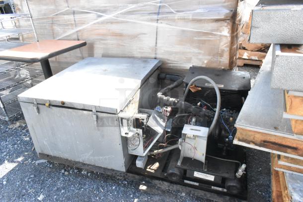 Norlake self-contained walk-in freezer box with Copeland compressor and Norlake CPF150DC condenser, 208-230V, 1 phase.