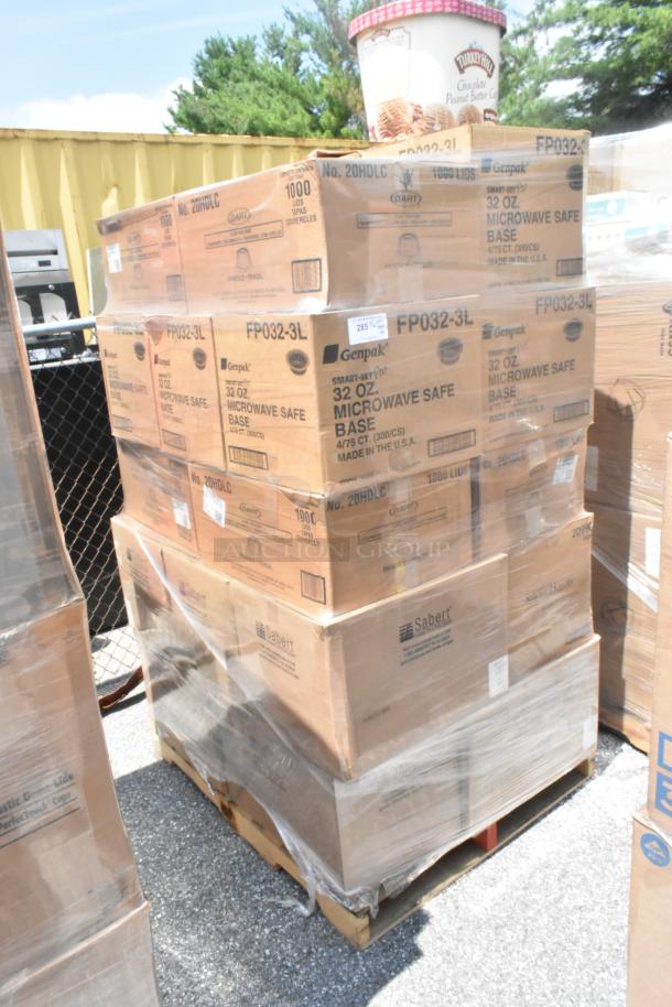 Pallet of 21 scratch and dent boxes with Genpak 32 oz microwave-safe to-go containers and lids. Made in USA.